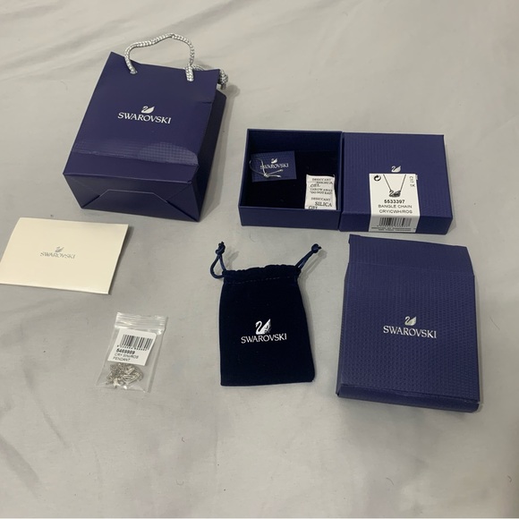 Dancing Swan Necklace Azure - Picture 2 of 6